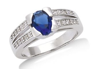 Bague ovale saphir oxydes